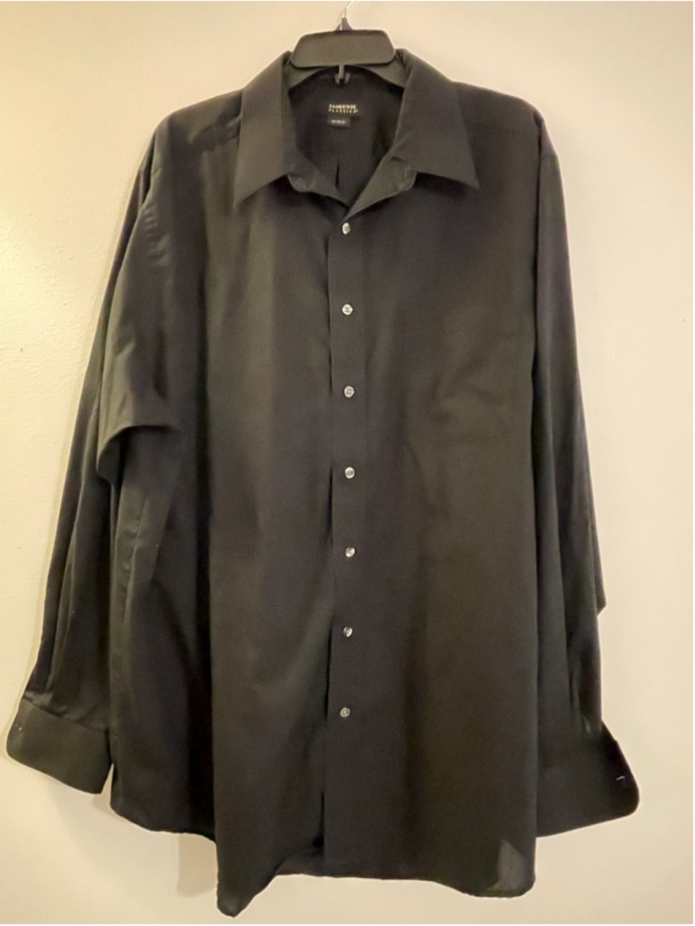 Men's Cambridge Classics Black Dress Shirt, Size Neck 18